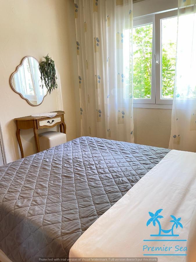 Oikos Poseidonas Apartment Palaiontsiflikion Exterior photo