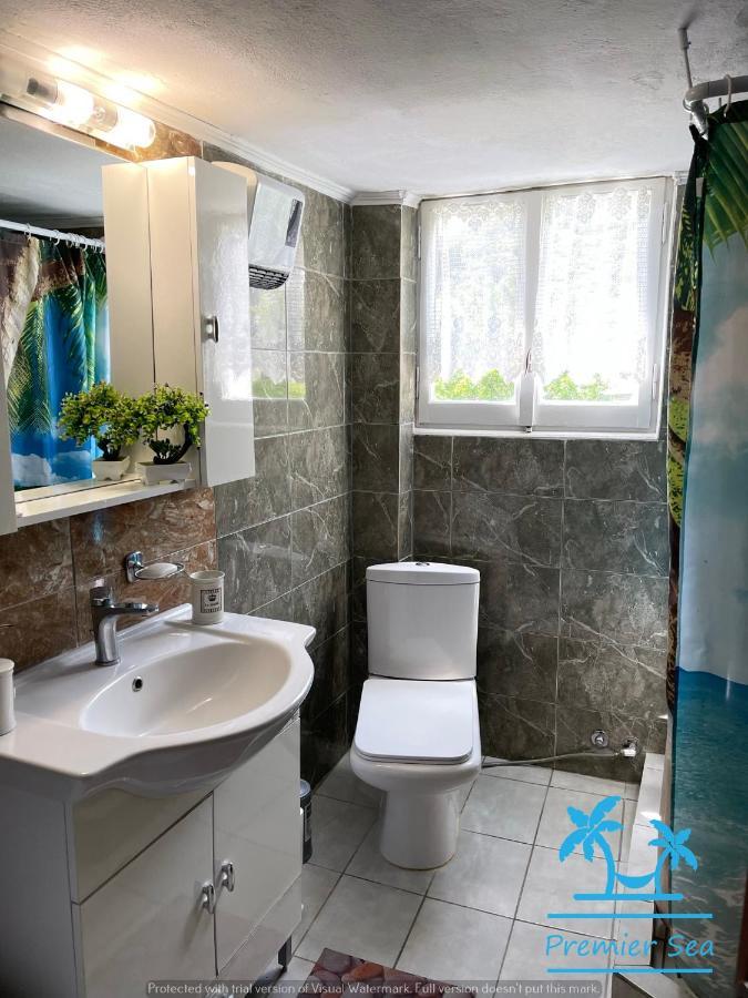 Oikos Poseidonas Apartment Palaiontsiflikion Exterior photo